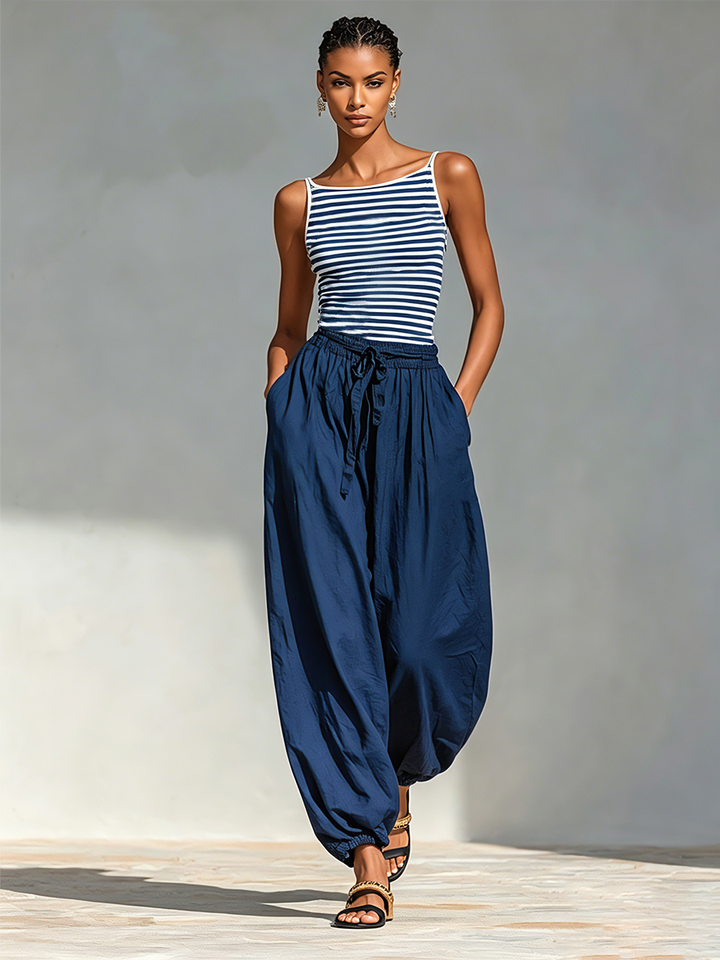 Conjunto de dos piezas de algodón y mezcla de algodón a rayas azul marino y blanco para mujer con top de tirantes con cuello cuadrado y pantalones jogger harén con cordón, atuendo casual minimalista para vacaciones MDZ0518F8LYL