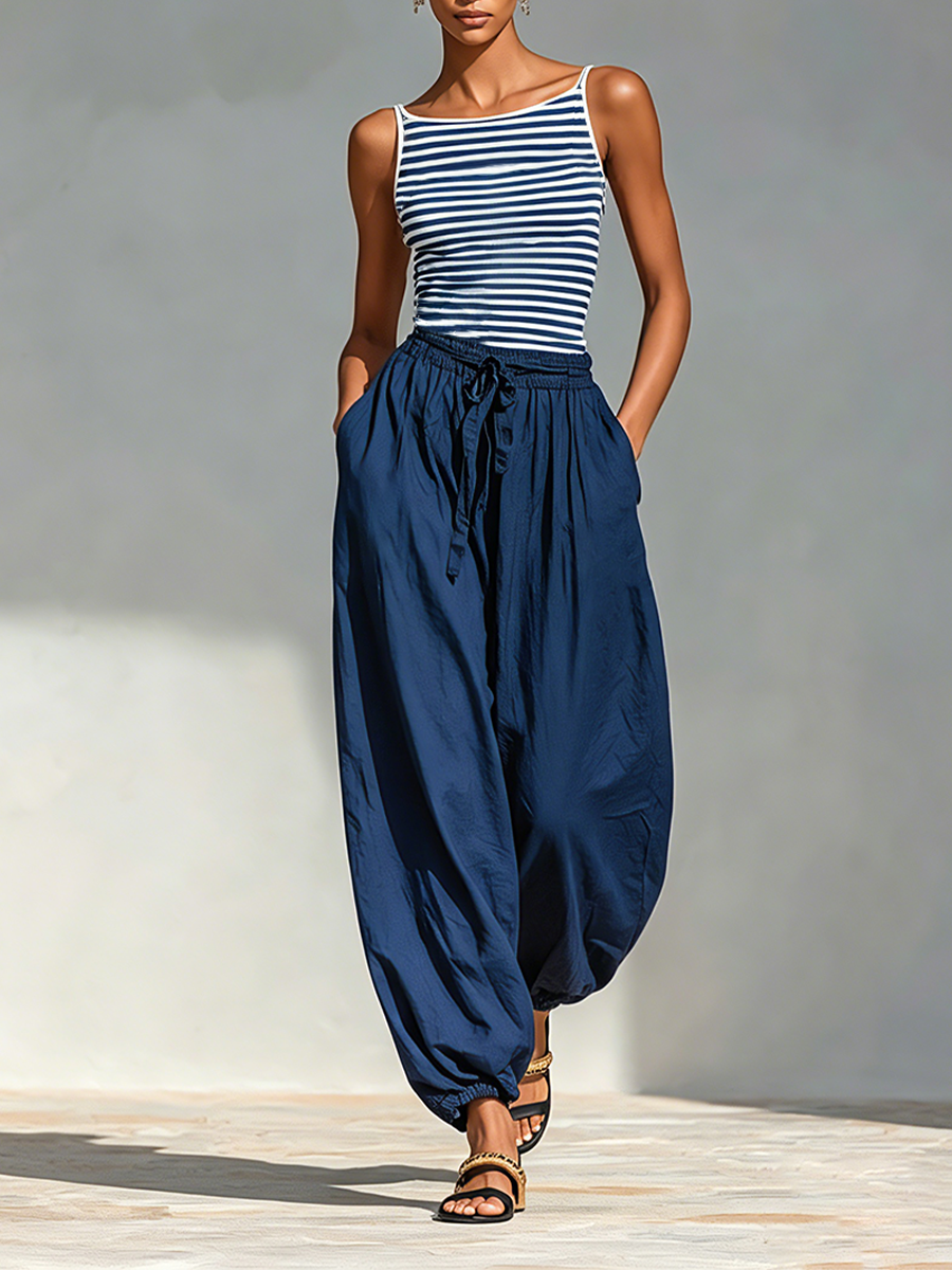 Conjunto de dos piezas de algodón y mezcla de algodón a rayas azul marino y blanco para mujer con top de tirantes con cuello cuadrado y pantalones jogger harén con cordón, atuendo casual minimalista para vacaciones MDZ0518F8LYL