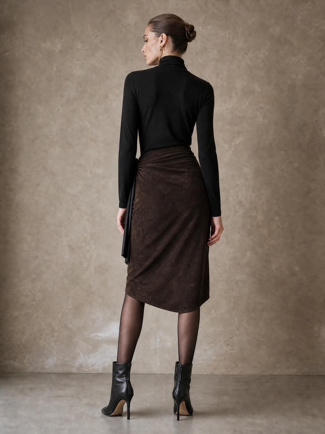 Conjunto de falda con detalle de rosa fruncida para mujer, marrón y negro MDZ0740I7YZJ