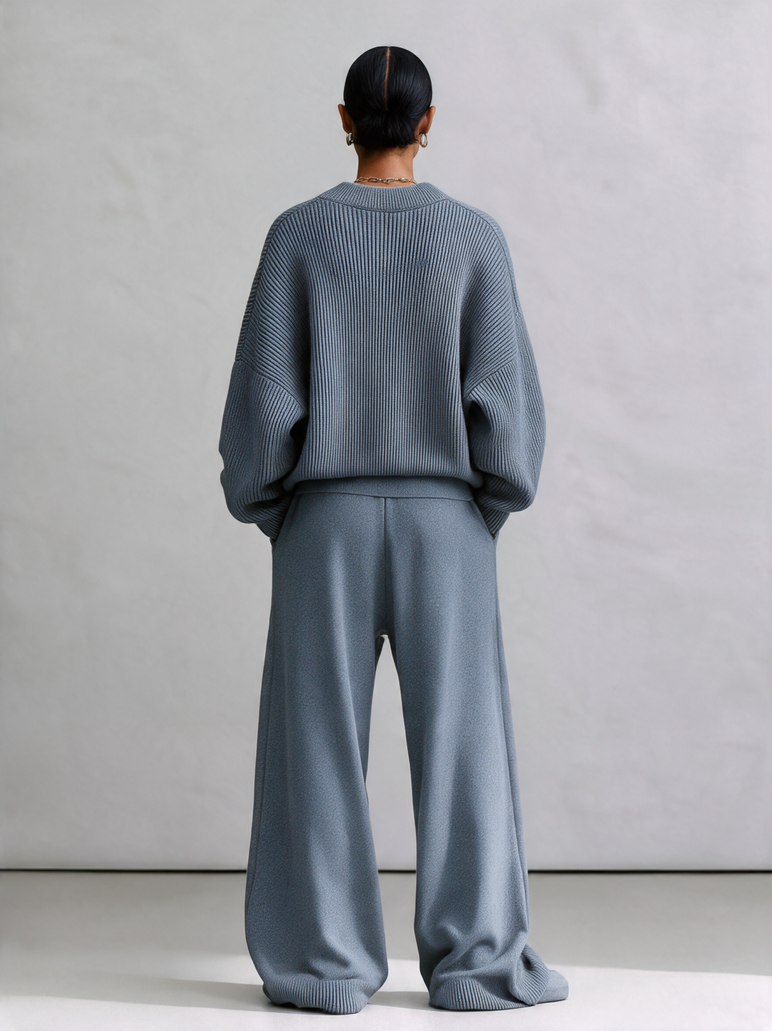 Women's V‑Neck Oversized Ribbed Knit Sweater MDZ0701I4R