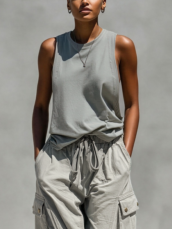 Women’s Grey Sleeveless Tank Top & Cargo Jogger Shorts Two-Piece Set MDZ0853E1T