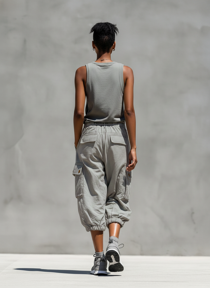 Women’s Grey Sleeveless Tank Top & Cargo Jogger Shorts Two-Piece Set MDZ0853E1T