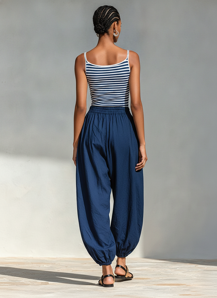Conjunto de dos piezas de algodón y mezcla de algodón a rayas azul marino y blanco para mujer con top de tirantes con cuello cuadrado y pantalones jogger harén con cordón, atuendo casual minimalista para vacaciones MDZ0518F8LYL